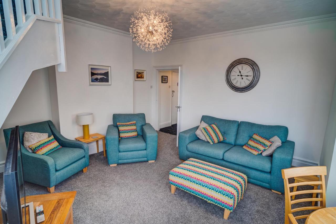 Beachmount Holiday Apartments 콜윈베이 외부 사진