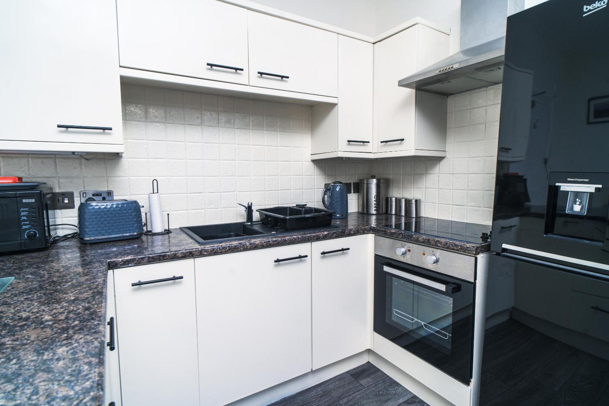 Beachmount Holiday Apartments 콜윈베이 외부 사진