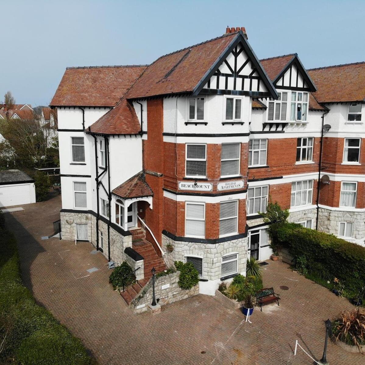 Beachmount Holiday Apartments 콜윈베이 외부 사진